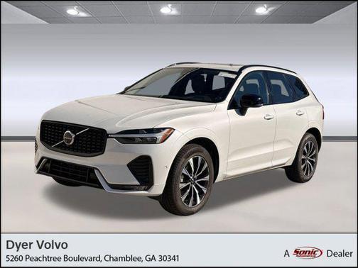 2025 Volvo XC60 B5 Plus