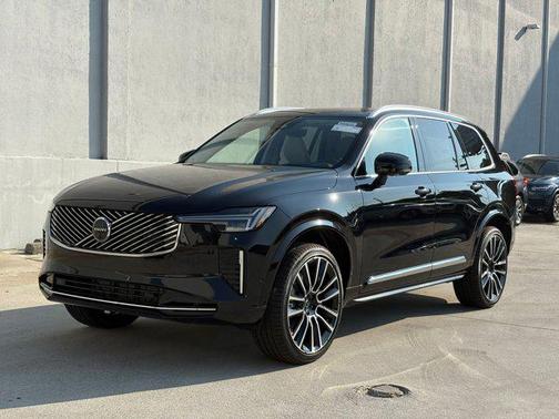 2026 Volvo XC90 B5 Ultra 7-Seater