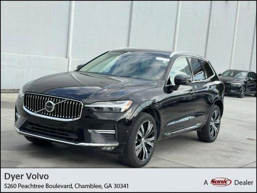 2023 Volvo XC60 B5 Plus Bright Theme