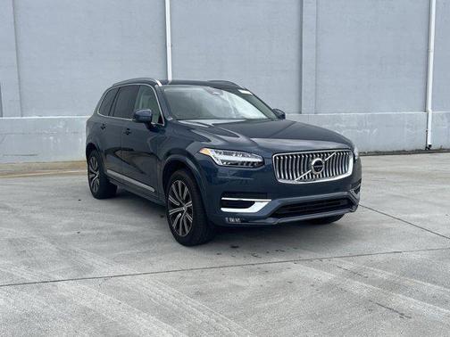 2024 Volvo XC90 B5 Plus Bright Theme