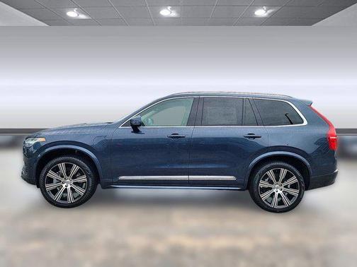 2024 Volvo XC90 Recharge Plug-In Hybrid T8 Ultimate 6-Seater