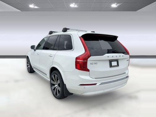2023 Volvo XC90 B6 Ultimate 6-Seater