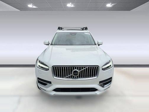 2023 Volvo XC90 B6 Ultimate 6-Seater