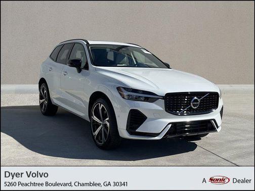 2025 Volvo XC60 Plug-In Hybrid T8 Ultra