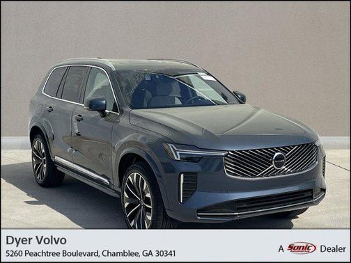 2025 Volvo XC90 B5 Core
