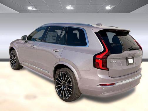 2026 Volvo XC90 B6 Plus 6-Seater
