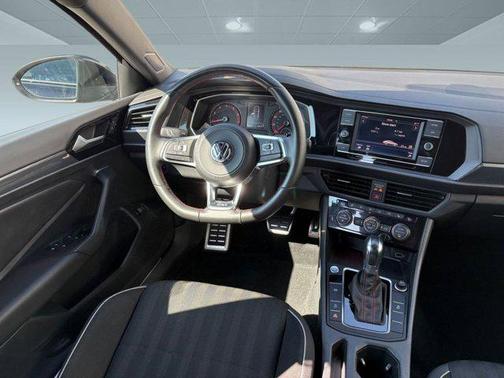 2019 Volkswagen Jetta GLI 2.0T S