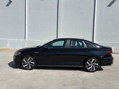 2019 Volkswagen Jetta GLI 2.0T S