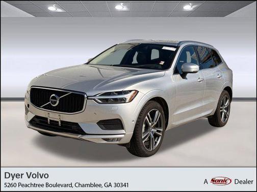 2018 Volvo XC60 T5 Momentum