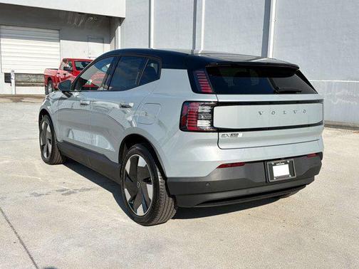 Vapour Grey Metallic 2026 Volvo EX30 Plus Twin Motor Performance, Fully electric