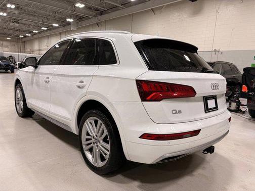 2018 Audi Q5 2.0T Premium Plus