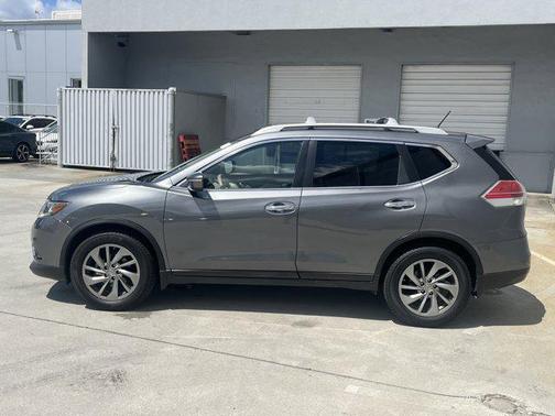 2015 Nissan Rogue SL