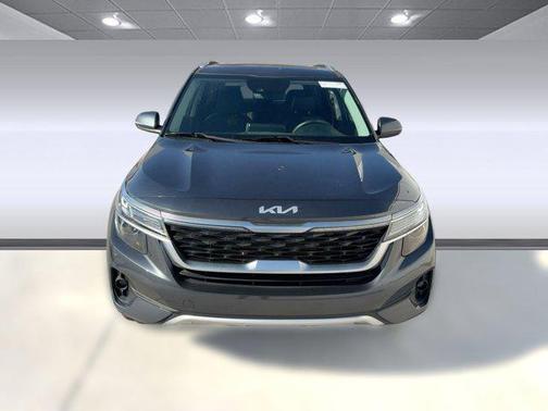 2023 Kia Seltos EX