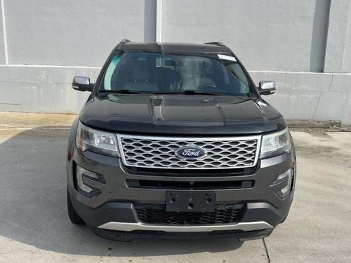 2016 Ford Explorer Platinum