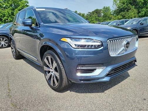 2024 Volvo XC90 Recharge Plug-In Hybrid T8 Ultimate Bright Theme 7-Seater