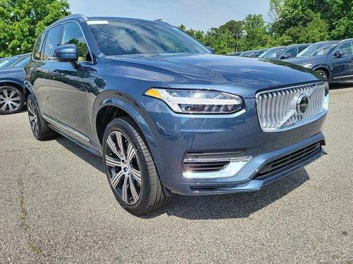 2024 Volvo XC90 Recharge Plug-In Hybrid T8 Ultimate Bright Theme 7-Seater
