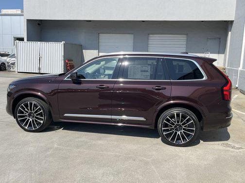 2026 Volvo XC90 B5 Ultra 6-Seater