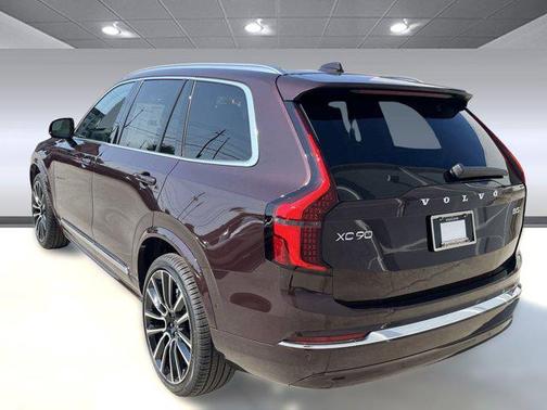 2026 Volvo XC90 B5 Ultra 6-Seater