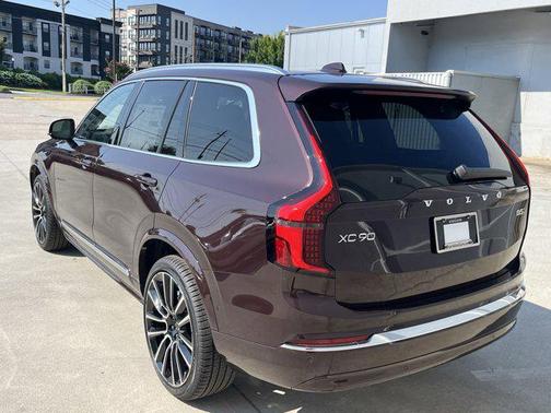2026 Volvo XC90 B5 Ultra 6-Seater