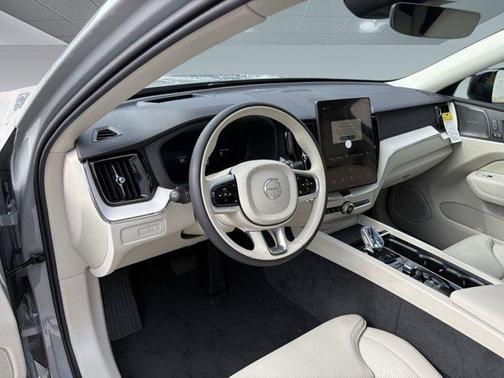 2026 Volvo XC60 Plug-In Hybrid T8 Ultra