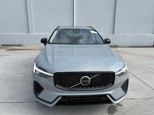 2026 Volvo XC60 Plug-In Hybrid T8 Ultra