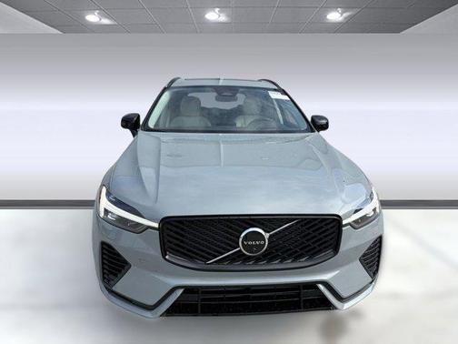 2026 Volvo XC60 Plug-In Hybrid T8 Ultra