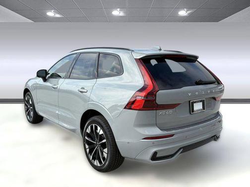 2026 Volvo XC60 Plug-In Hybrid T8 Ultra