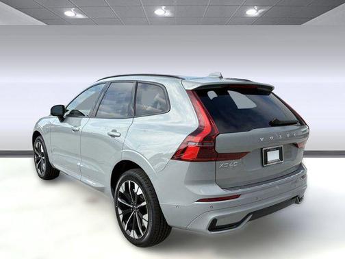 2026 Volvo XC60 Plug-In Hybrid T8 Ultra