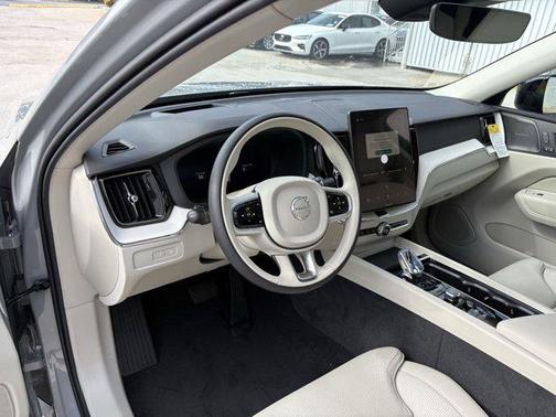 2026 Volvo XC60 Plug-In Hybrid T8 Ultra