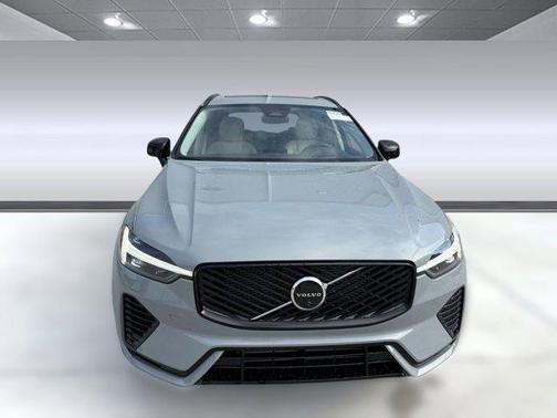 2026 Volvo XC60 Plug-In Hybrid T8 Ultra