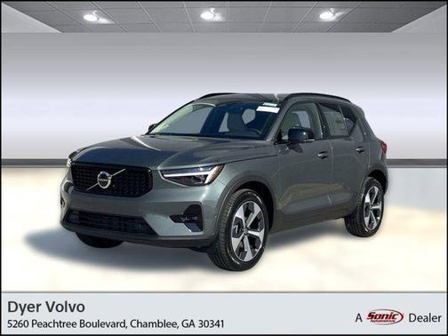 2026 Volvo XC40 Plus, B5 AWD Gas (mild hybrid), Dark