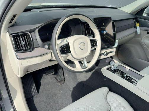 Vapour Grey Metallic 2026 Volvo XC90 Ultra, B6 AWD Gas (mild hybrid), Gasoline, Bright, 7 Seats