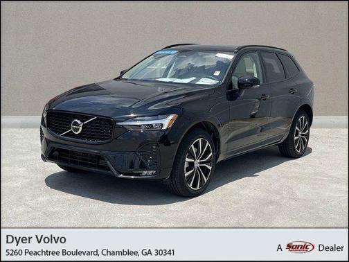 2025 Volvo XC60 B5 Plus