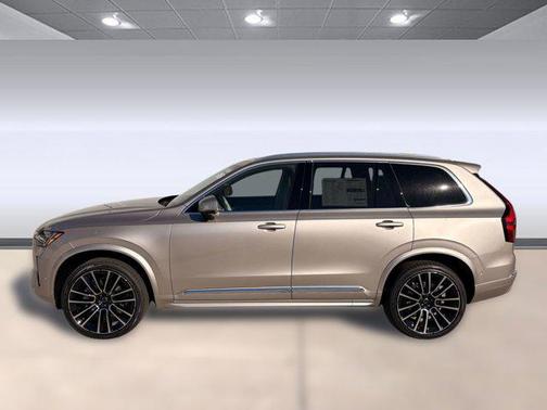 2026 Volvo XC90 B6 Ultra 7-Seater