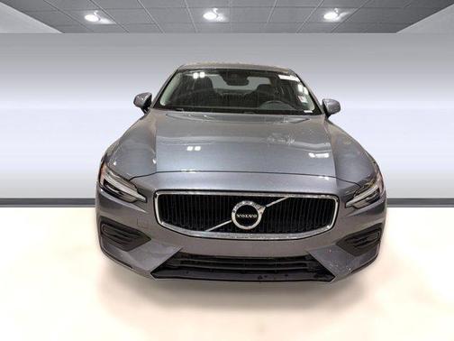 2019 Volvo S60 T5 Momentum