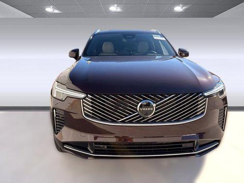 2026 Volvo XC90 B5 Plus 7-Seater
