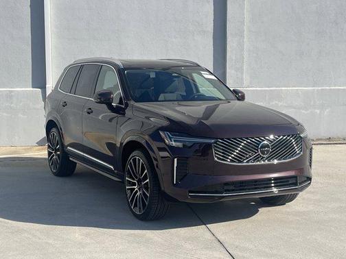 2025 Volvo XC90 B6 Plus 6-Seater