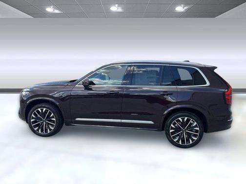 2025 Volvo XC90 B5 Core