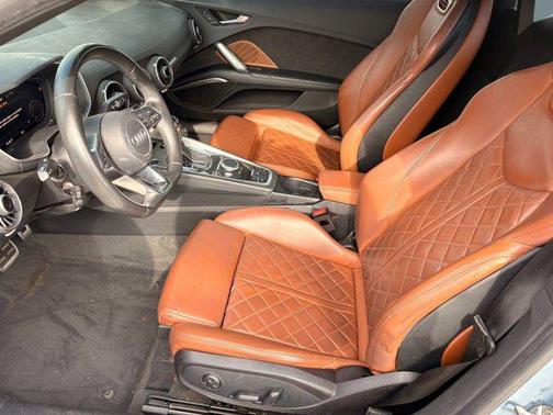 2021 Audi TT 45 TFSI quattro S tronic