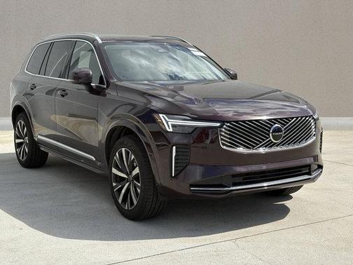 2025 Volvo XC90 B6 Core
