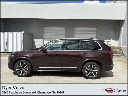 2025 Volvo XC90 B6 Core