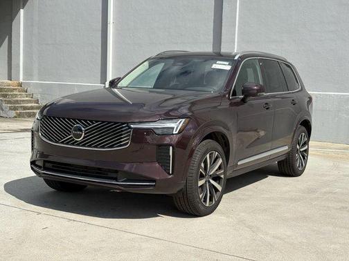 2025 Volvo XC90 B6 Core