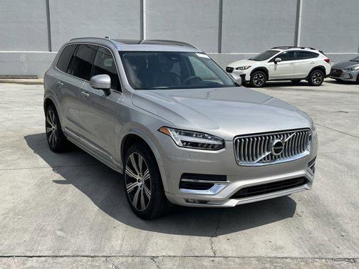 2023 Volvo XC90 B6 Ultimate 7-Seater