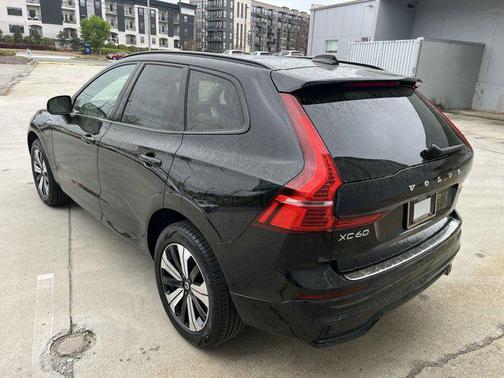 2025 Volvo XC60 Plug-In Hybrid T8 Core