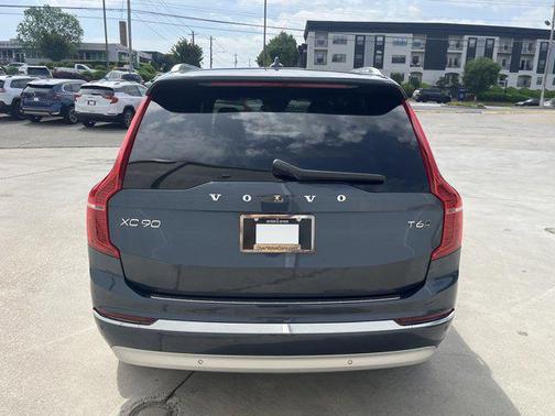 2022 Volvo XC90 T6 Inscription