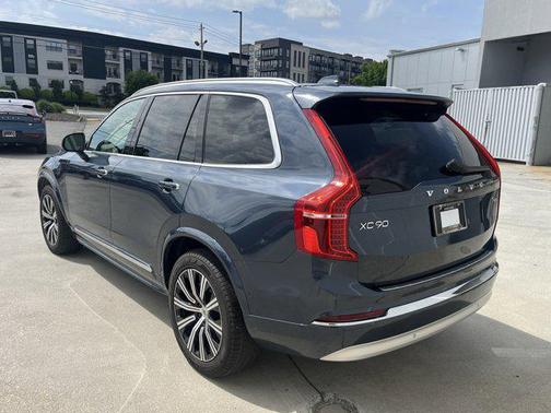 2022 Volvo XC90 T6 Inscription