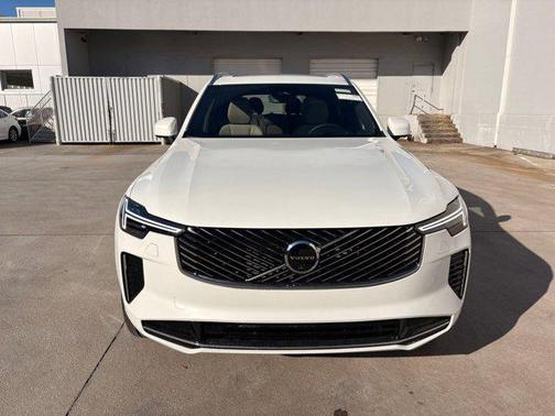 2026 Volvo XC90 B6 Ultra 7-Seater