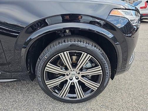 2024 Volvo XC90 Recharge Plug-In Hybrid T8 Plus Bright Theme 7-Seater