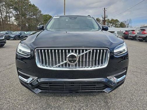 2024 Volvo XC90 Recharge Plug-In Hybrid T8 Plus Bright Theme 7-Seater
