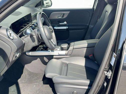 2023 Mercedes-Benz EQB 250 Base